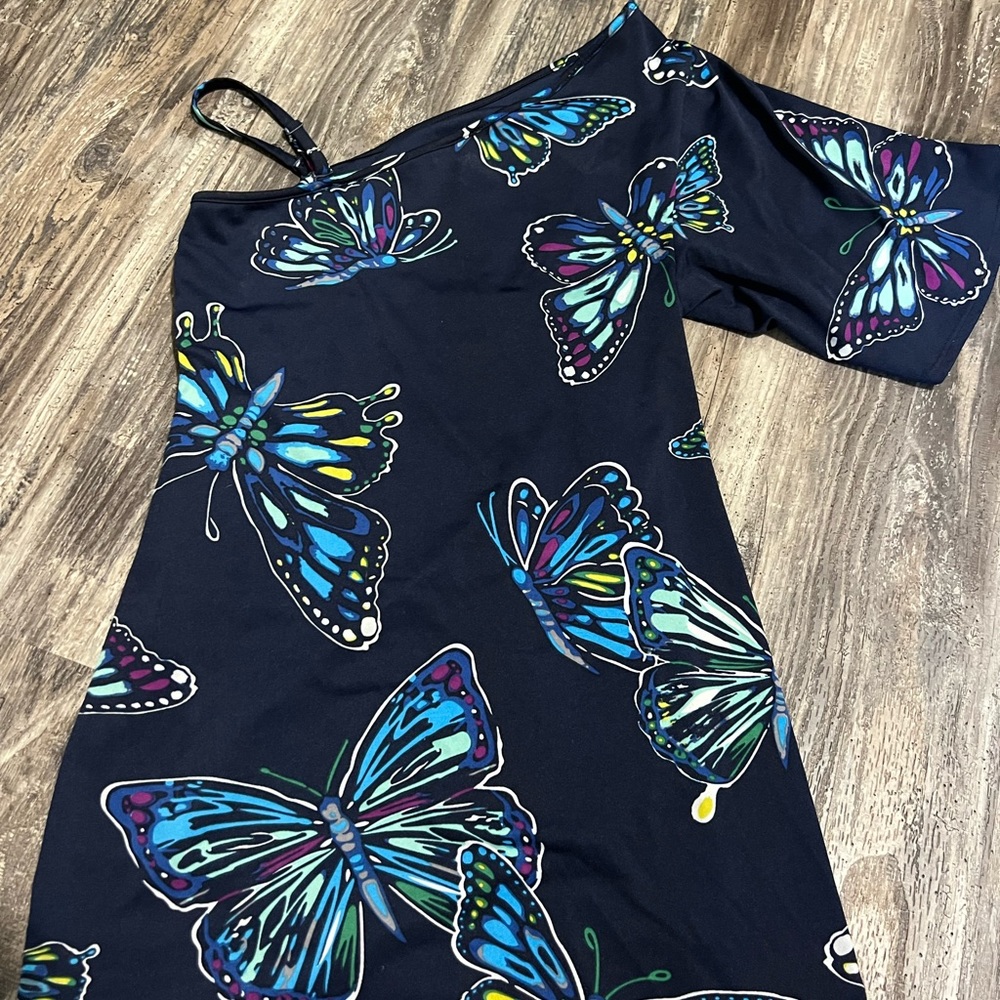 Small dress one shoulder top